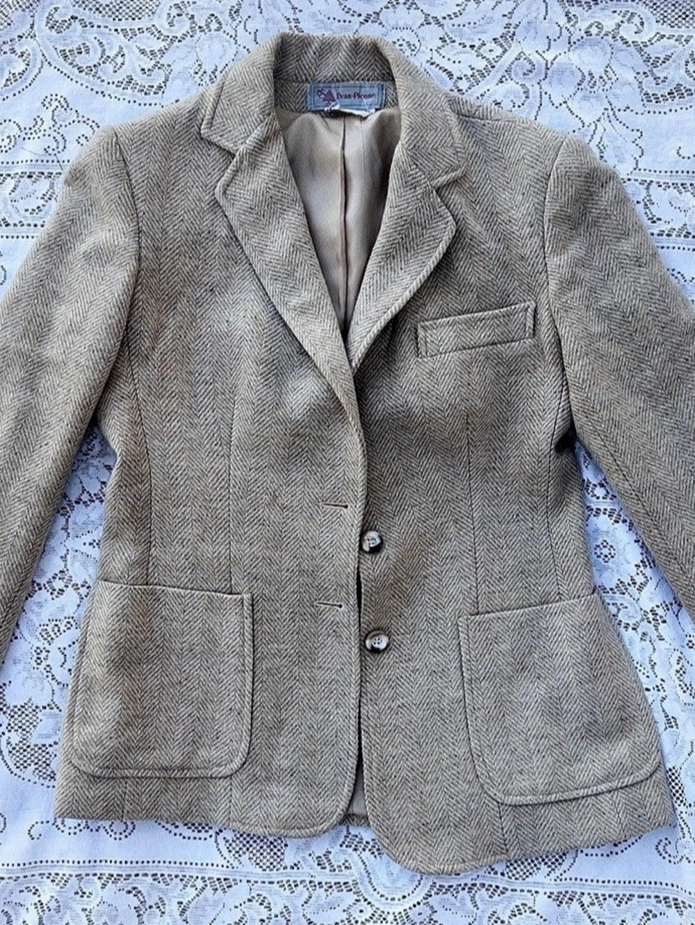 Vintage 80s Ivan Picone Wool Blend Herringbone Blazer in Beige Like New